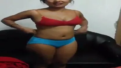 Una videos xxx en costa rica hermosa morena con un culo sexy