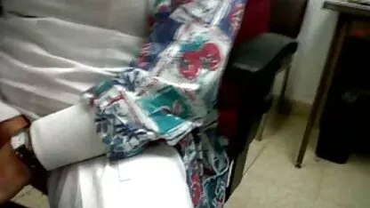 Joven belleza tomó la polla en su boca costa rica xxx videos después ella fue atrapado masturbándose