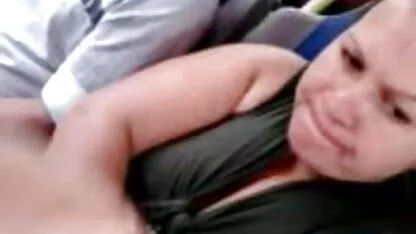 Tetona damas muestran sus tetas en la porno gratis en costa rica sala de estar