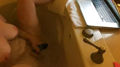 Bailarina puntiaguda chupando las extremidades pornos costa rica del coreógrafo con pantalones largos
