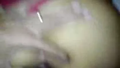 El hombre alternativamente atornillar a los dos atletas en el sofá en la vagina y en la boca colegialas xxx de costa rica