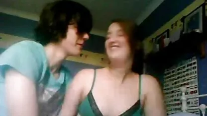 La novia de la videos de sexo casero en costa rica difusión de sus piernas