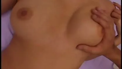 Famosos modelos porno Riley Reid porno gratis de costa rica hábilmente dar una mamada